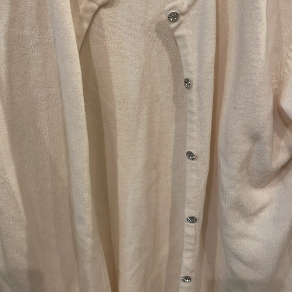 Women’s Jaclyn Smith Cardigan 100% Acrylic - Picture 2 of 4
